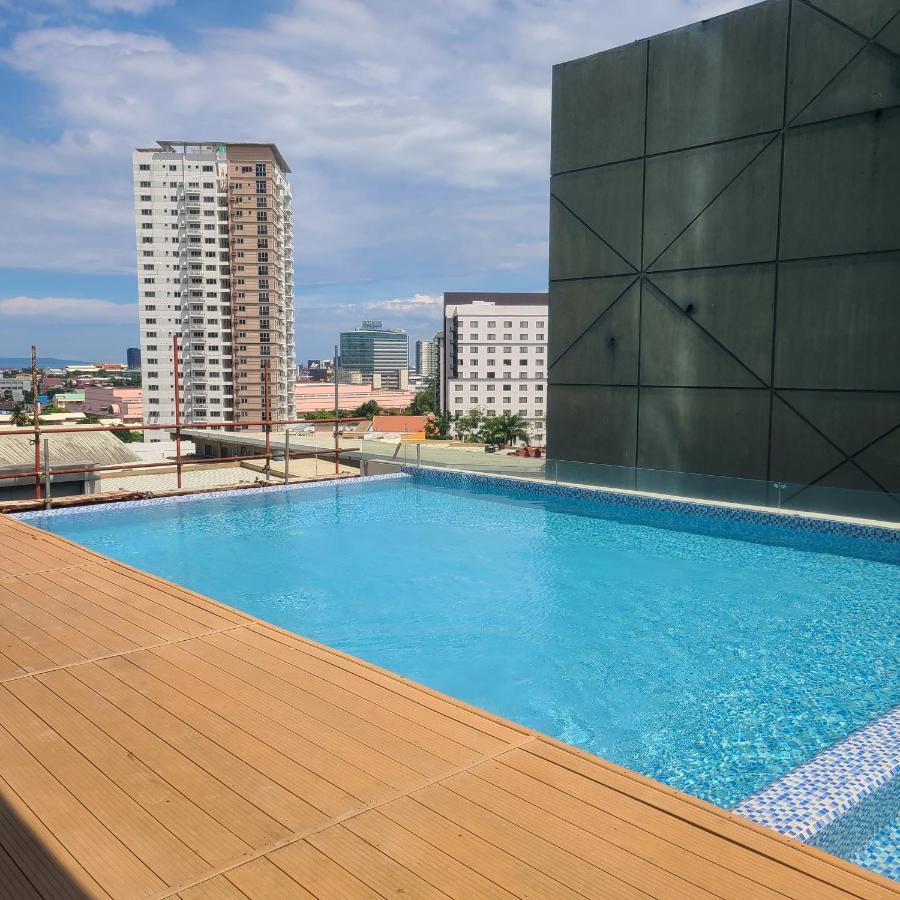 Inspiria Condo Free Airport Pickup For 3 Nights Stay Or More Davao City Exterior foto